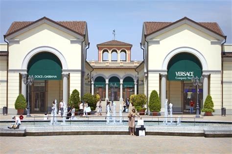 barberino designer outlet village.